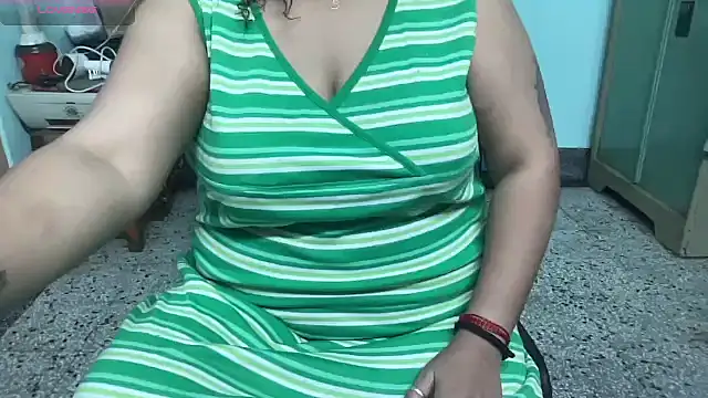 Snapshot of ayendrila_2 chatting on June 21, 2026, 1:35 pm ayendrila 2 online show from June 21, 2026, 1:35 pm