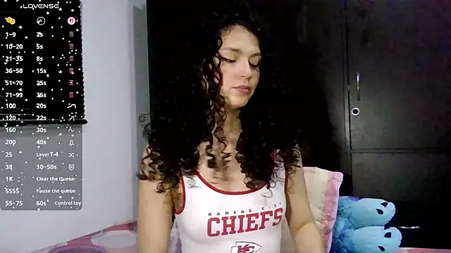 Diamond Curls online show from July 16, 2026, 3:29 pm