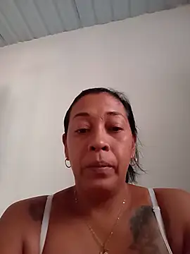 Snapshot of candelahot10 chatting on June 17, 2026, 1:56 pm candelahot10 online show from June 17, 2026, 1:56 pm