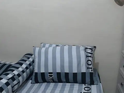 GorgeousPinay x online show from June 19, 2026, 4:39 am