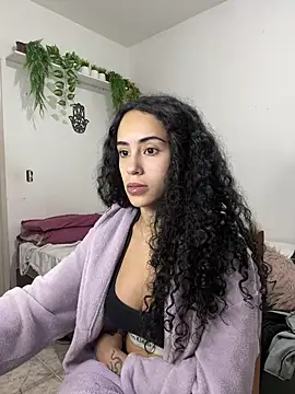 Snapshot of bunnysaray chatting on June 19, 2026, 1:10 am bunnysaray online show from June 19, 2026, 1:10 am