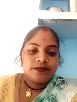 Snapshot of Cut_pihu56 chatting on June 13, 2026, 3:48 am Cut pihu56 online show from June 13, 2026, 3:48 am