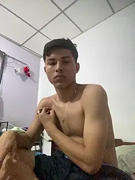Antoni150906 online show from June 14, 2026, 8:11 pm