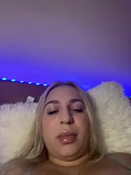 Snapshot of xLexi chatting on June 29, 2026, 5:24 pm xLexi online show from June 29, 2026, 5:24 pm