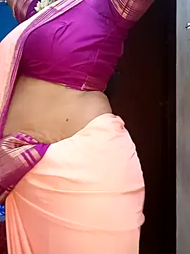 Snapshot of tamil_sarah chatting on June 15, 2026, 7:54 am tamil sarah online show from June 15, 2026, 7:54 am