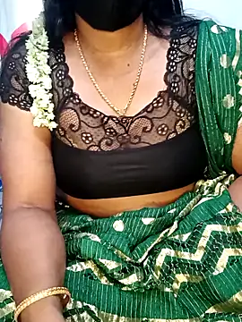 Snapshot of tamil_sarah chatting on June 16, 2026, 7:33 am tamil sarah online show from June 16, 2026, 7:33 am