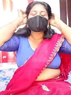 Snapshot of tamil_sarah chatting on June 28, 2026, 5:13 am tamil sarah online show from June 28, 2026, 5:13 am