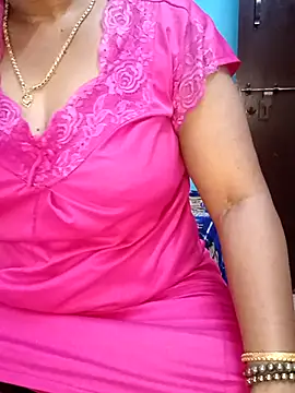 Snapshot of tamil_sarah chatting on July 28, 2026, 8:10 am tamil sarah online show from July 28, 2026, 8:10 am