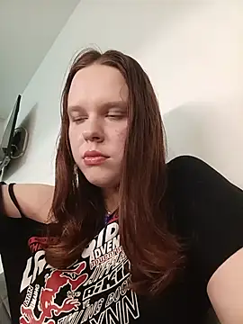 Snapshot of Sara_liss chatting on July 2, 2026, 5:30 pm Sara liss online show from July 2, 2026, 5:30 pm