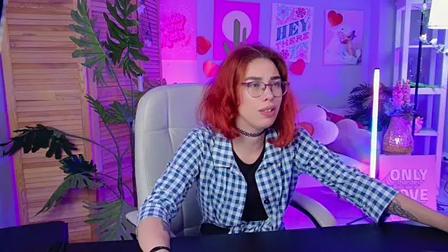 SeraphineDuskryn online show from July 23, 2026, 5:11 pm