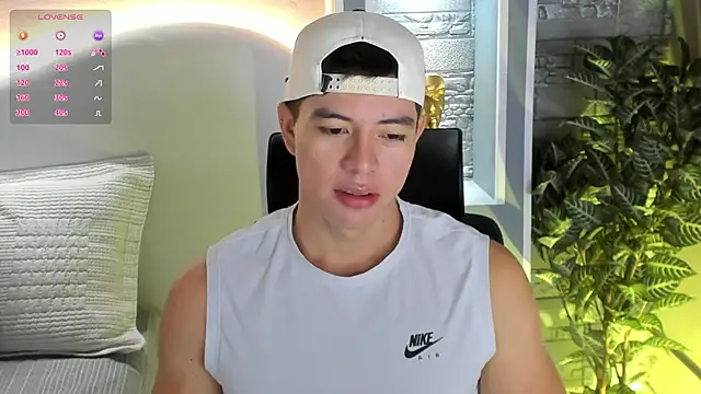 Snapshot of IanMancini chatting on June 14, 2026, 11:45 am IanMancini online show from June 14, 2026, 11:45 am