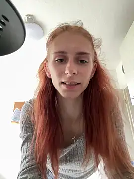 Snapshot of CherryBellaa chatting on June 12, 2026, 3:33 pm CherryBellaa online show from June 12, 2026, 3:33 pm