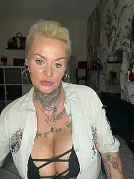 InkedMissLaBaehm online show from July 14, 2026, 10:04 pm