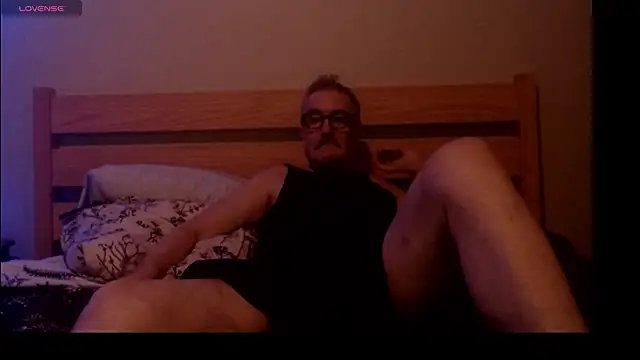 Snapshot of KinkyStacheDaddy chatting on June 30, 2026, 5:30 am KinkyStacheDaddy online show from June 30, 2026, 5:30 am