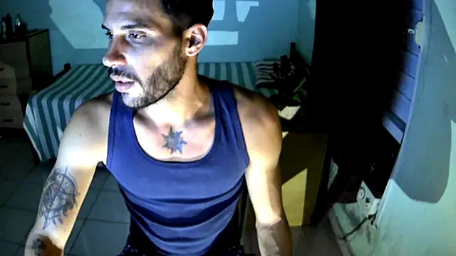 Snapshot of CubanHot27 chatting on June 24, 2026, 3:49 am CubanHot27 online show from June 24, 2026, 3:49 am