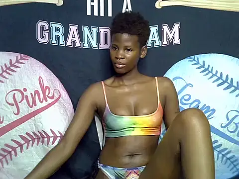 Snapshot of Queen_slay2 chatting on June 15, 2026, 5:04 pm Queen slay2 online show from June 15, 2026, 5:04 pm