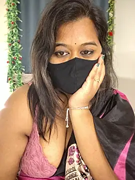 Snapshot of beauty_lisa- chatting on June 30, 2026, 8:21 pm beauty lisa- online show from June 30, 2026, 8:21 pm