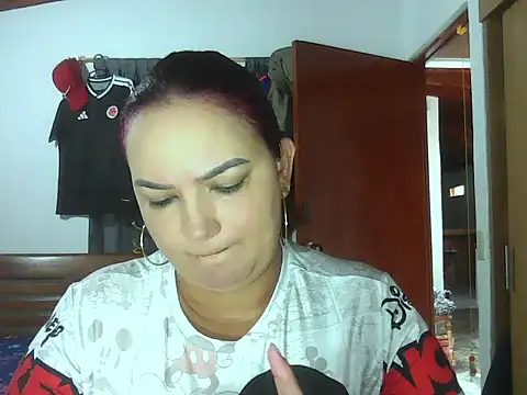 Snapshot of Ariel_691 chatting on July 12, 2026, 5:37 pm Ariel 691 online show from July 12, 2026, 5:37 pm
