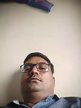 dhirusury050625 online show from July 13, 2026, 1:14 pm