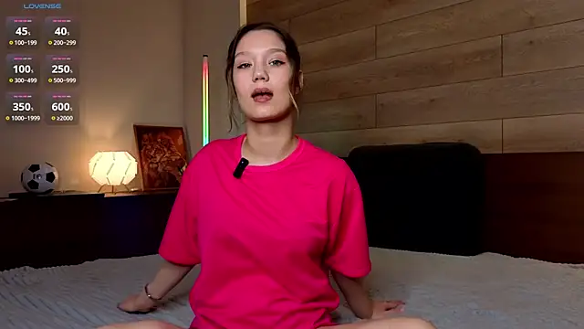 Snapshot of Mirikiteki chatting on July 4, 2026, 5:41 pm Mirikiteki online show from July 4, 2026, 5:41 pm