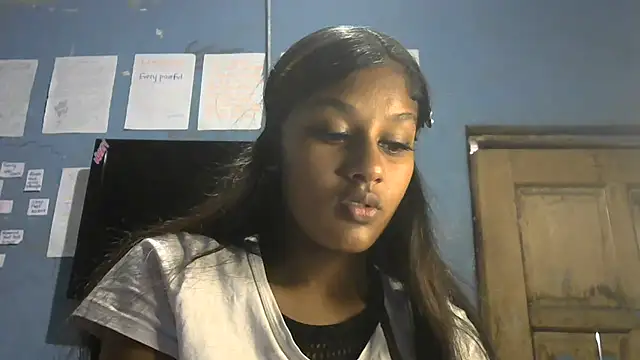 Snapshot of indianbeauty980 chatting on June 21, 2026, 11:57 am indianbeauty980 online show from June 21, 2026, 11:57 am