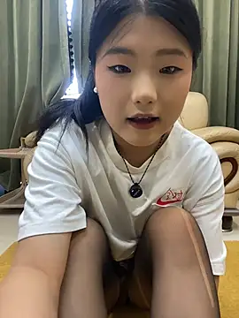 duoduobb2026 online show from July 23, 2026, 4:43 am