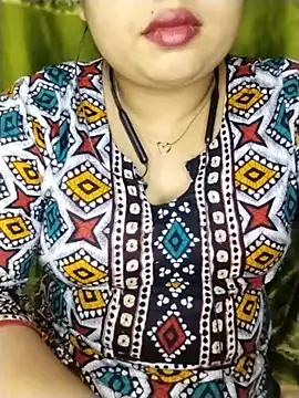 Snapshot of Khosi_Moni chatting on July 7, 2026, 1:15 pm Khosi Moni online show from July 7, 2026, 1:15 pm