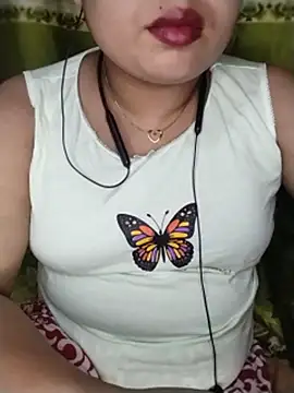 Snapshot of Khosi_Moni chatting on July 10, 2026, 9:06 pm Khosi Moni online show from July 10, 2026, 9:06 pm