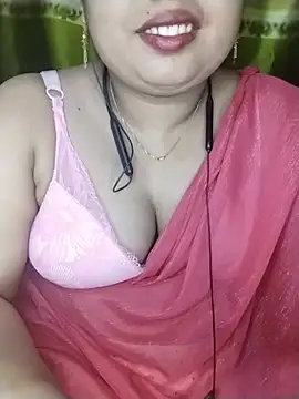 Snapshot of Khosi_Moni chatting on July 31, 2026, 8:19 pm Khosi Moni online show from July 31, 2026, 8:19 pm