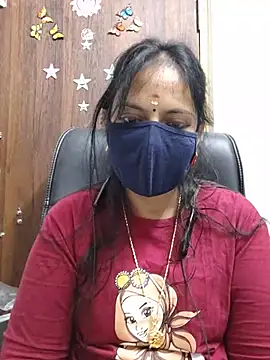 Snapshot of Tamil_white_beauty chatting on July 30, 2026, 9:52 am Tamil white beauty online show from July 30, 2026, 9:52 am