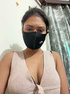 Snapshot of kavyq3791 chatting on June 15, 2026, 4:04 am kavyq3791 online show from June 15, 2026, 4:04 am