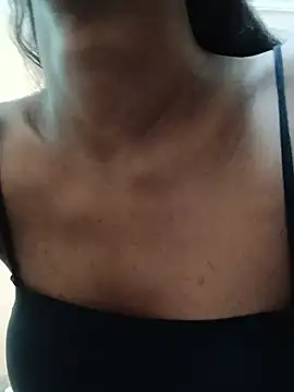 Snapshot of kavita_45 chatting on July 9, 2026, 8:40 am kavita 45 online show from July 9, 2026, 8:40 am