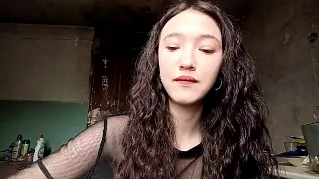 Snapshot of TranquilityPleasure chatting on June 17, 2026, 2:14 am TranquilityPleasure online show from June 17, 2026, 2:14 am