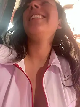 Snapshot of sophia_pink17 chatting on July 28, 2026, 6:20 pm sophia pink17 online show from July 28, 2026, 6:20 pm