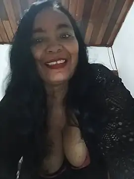 Snapshot of Ariais502026 chatting on July 15, 2026, 1:27 pm Ariais502026 online show from July 15, 2026, 1:27 pm