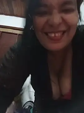 Snapshot of Ariais502026 chatting on August 1, 2026, 2:22 am Ariais502026 online show from August 1, 2026, 2:22 am