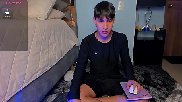 Angel  TheKing online show from July 24, 2026, 11:03 pm