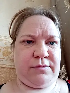 Snapshot of -ELLILOVE- chatting on June 18, 2026, 1:15 pm -ELLILOVE- online show from June 18, 2026, 1:15 pm
