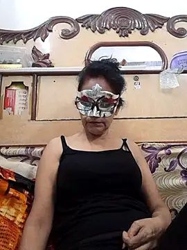 Snapshot of Indianbhaabhi chatting on July 13, 2026, 12:30 pm Indianbhaabhi online show from July 13, 2026, 12:30 pm