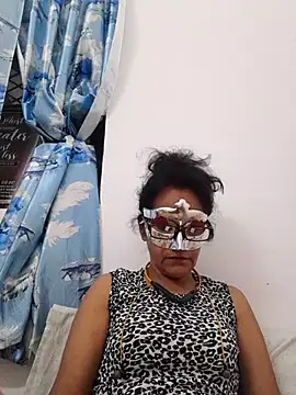 Snapshot of Indianbhaabhi chatting on July 16, 2026, 1:17 pm Indianbhaabhi online show from July 16, 2026, 1:17 pm