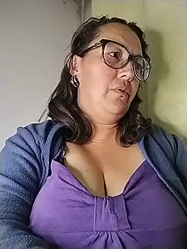  Saraqueen-- online show from July 12, 2026, 2:13 am