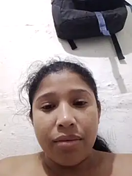 Snapshot of Nati_linda chatting on July 28, 2026, 7:15 am Nati linda online show from July 28, 2026, 7:15 am