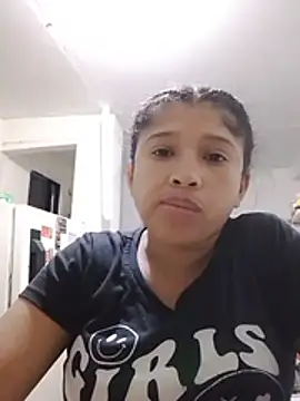 Snapshot of Nati_linda chatting on August 10, 2026, 4:49 am Nati linda online show from August 10, 2026, 4:49 am