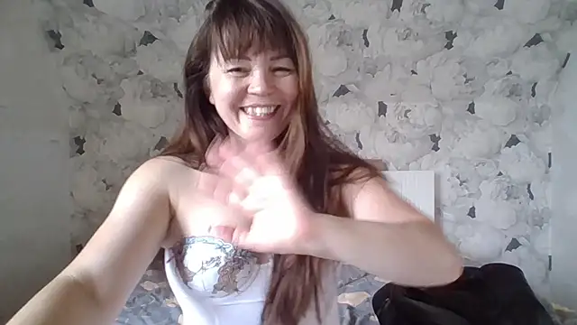 Snapshot of VanessaSmuthh chatting on July 14, 2026, 1:52 am VanessaSmuthh online show from July 14, 2026, 1:52 am