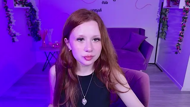 AuroraBabyDoll online show from June 25, 2026, 5:07 am