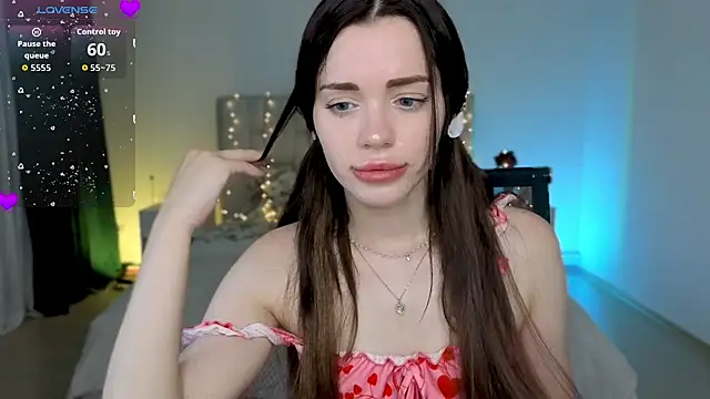 Snapshot of Little_cuti1e chatting on June 23, 2026, 10:02 am Little cuti1e online show from June 23, 2026, 10:02 am