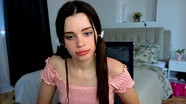 Snapshot of Little_cuti1e chatting on June 29, 2026, 10:10 am Little cuti1e online show from June 29, 2026, 10:10 am