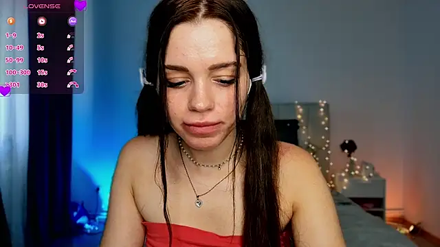 Snapshot of Little_cuti1e chatting on July 19, 2026, 8:07 am Little cuti1e online show from July 19, 2026, 8:07 am