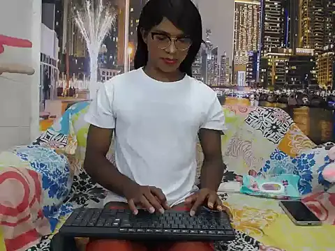 Snapshot of stefania_bragan chatting on July 10, 2026, 6:21 pm stefania bragan online show from July 10, 2026, 6:21 pm
