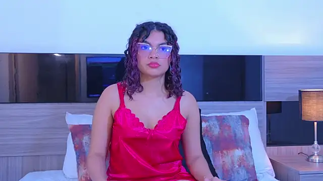 Snapshot of MelodyAlvarez chatting on June 27, 2026, 12:22 pm MelodyAlvarez online show from June 27, 2026, 12:22 pm